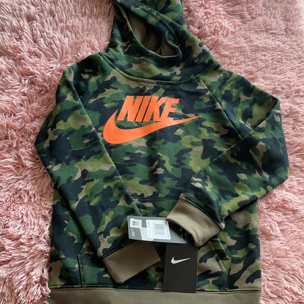 Nike Pullover